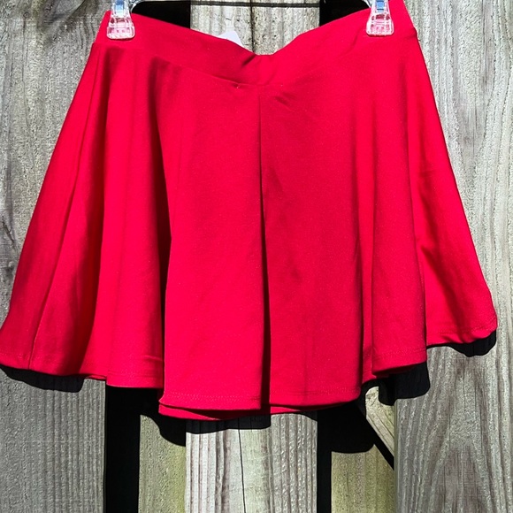 A’Gaci red fit and flare skirt - Picture 4 of 4